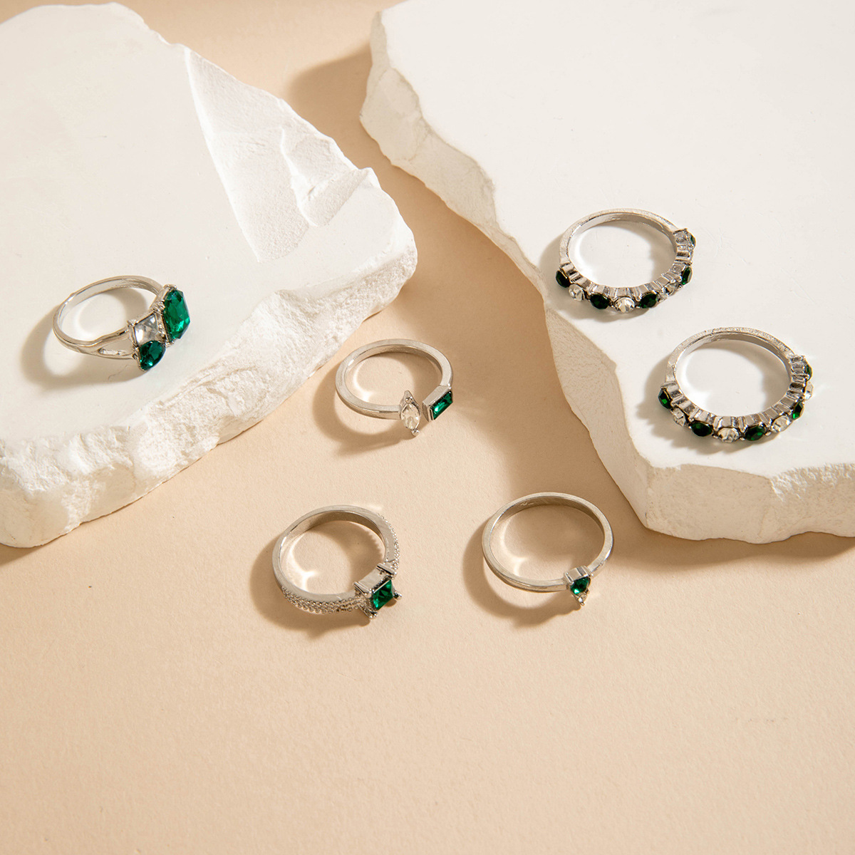 欧美流行饰品戒指手饰 蛇形爱心仿绿宝石镶钻ins风五件套戒指女详情76