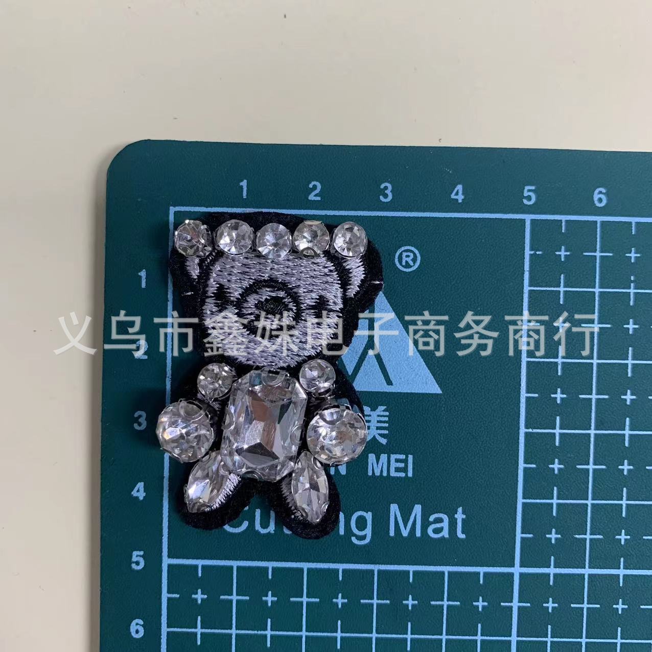 Bestseller bee diamond-encrusted beaded embroidery patchwork decoration with gold and silver thread subsidy pic 18