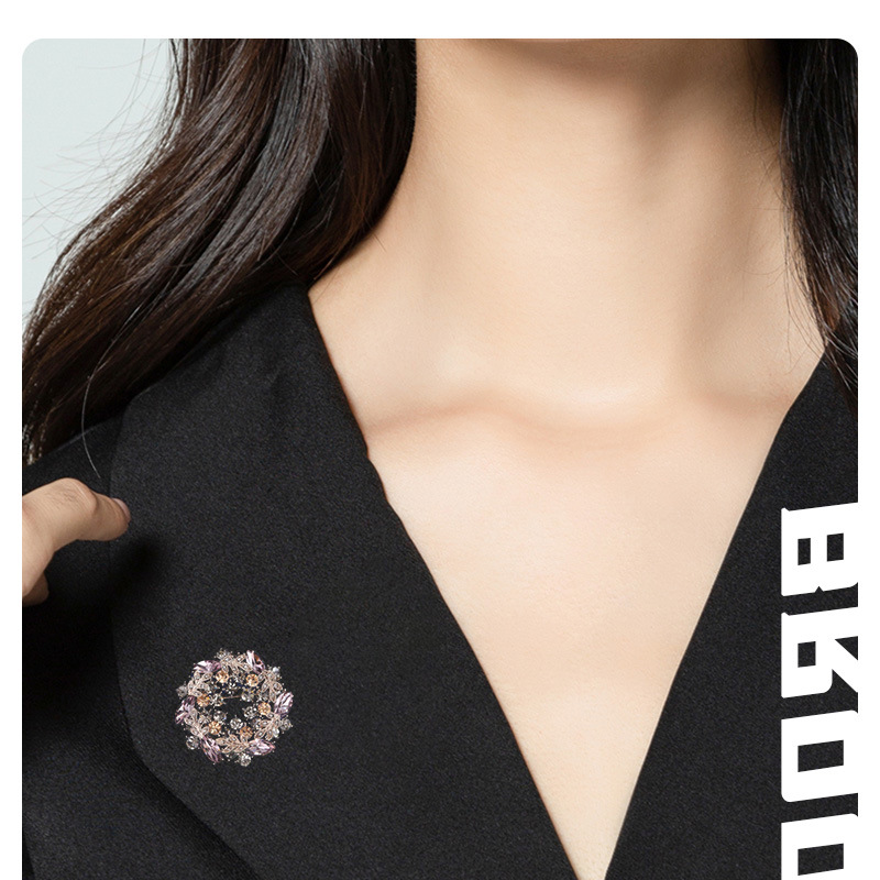 Elegant brooch, Bauhinia flower, high-gloss floral dress, diamond-encrusted, retro style and exquisite full diamond brooch dress decoration pic 1