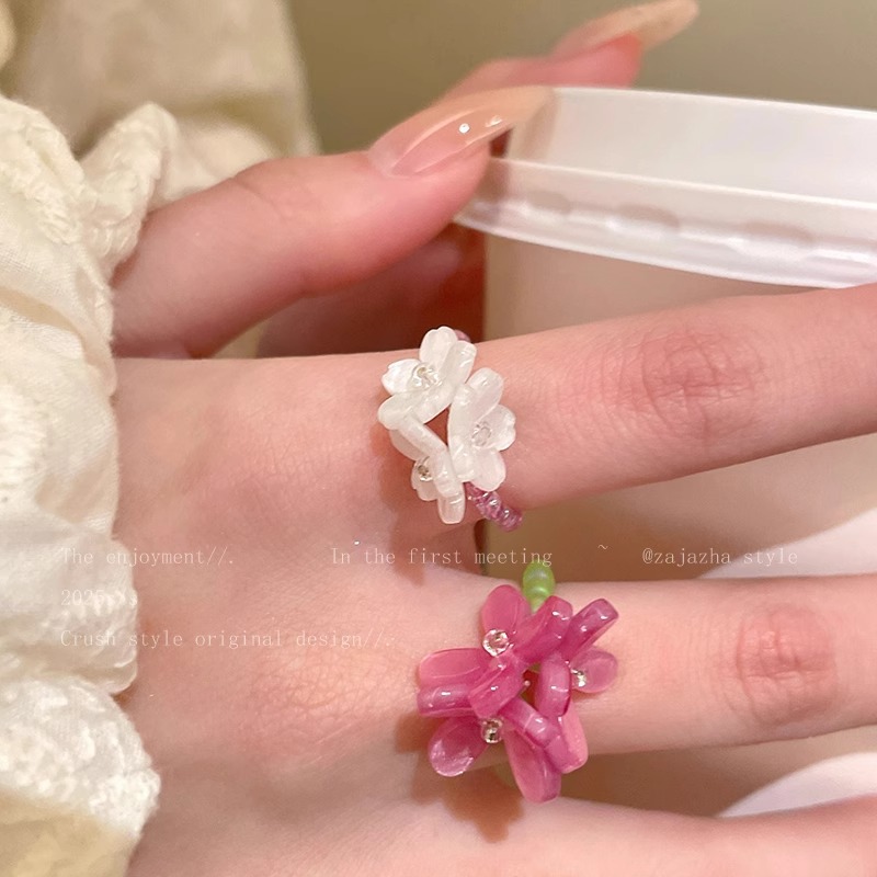 Violet flower ring, new Korean-style index finger ring for girls in early spring, elastic beaded, stacked ring for best friends pic 8