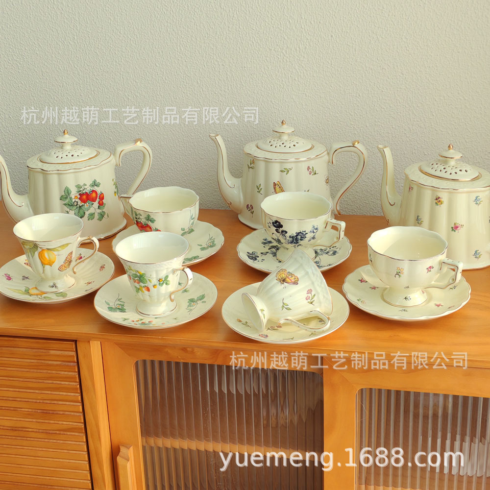 European-style ins coffee cup and saucer set, ceramic, British-style gold-edged tea cups and teapots, French restaurant cups, daily gifts pic 16