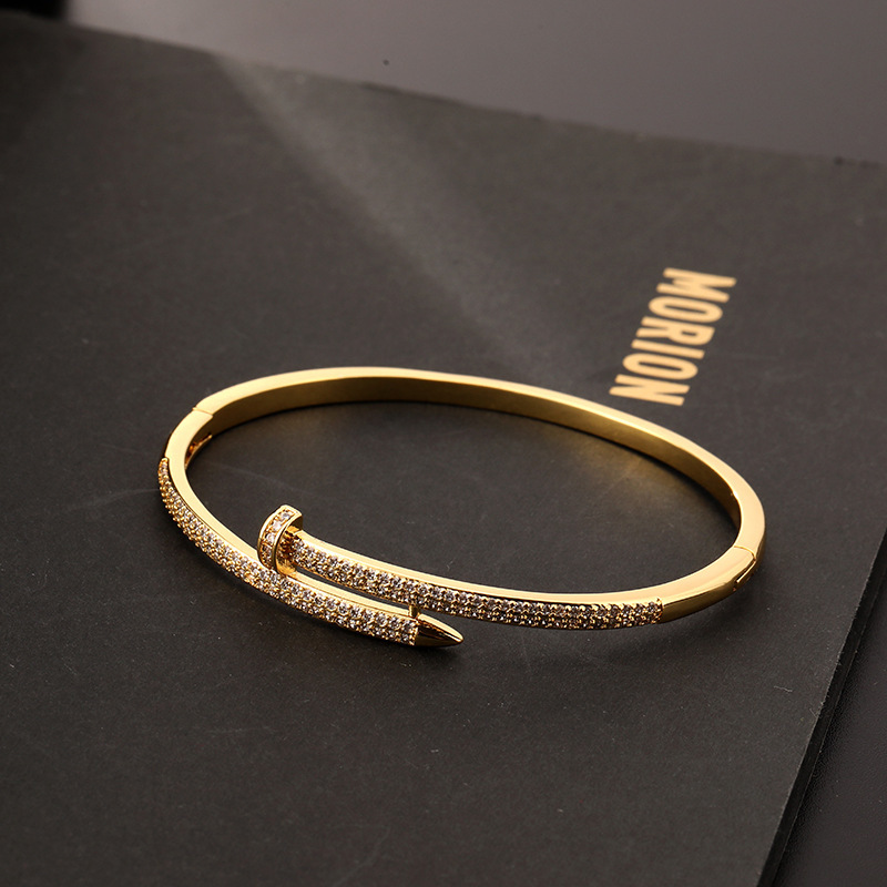 Cross-border European and American personalized diamond-encrusted nail bracelet for women, no color fading, light luxury, niche and versatile design open bracelet wholesale pic 4