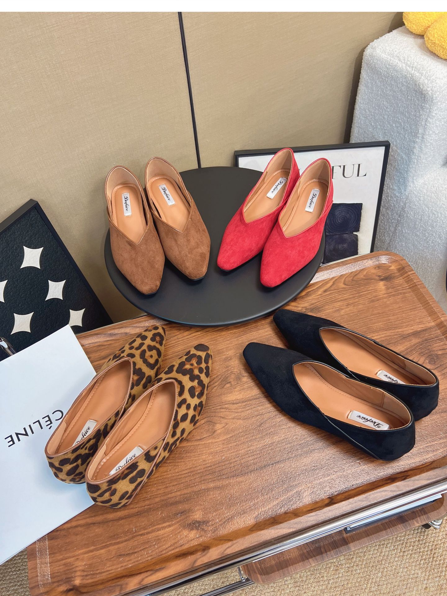 Pointed-toe leopard print insole height-increasing single shoes for women in autumn and winter, suede French commuter two-in-one flat single shoes, ladle shoes, grandma shoes pic 3