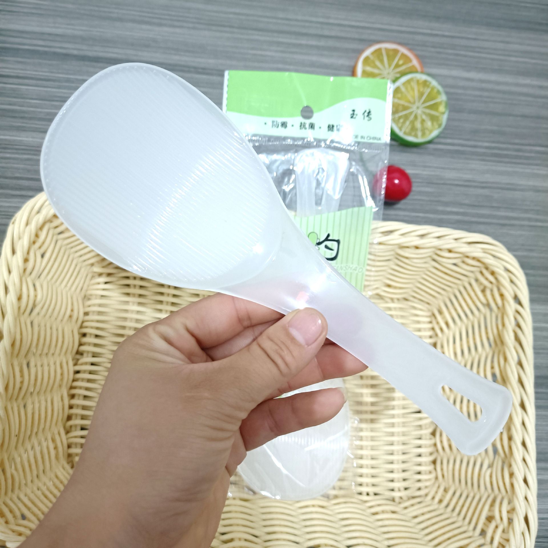 【 Zone 3-9 】 Thickened rice spoon 960 per box, plastic rice spoon, rice spatula, rice spoon, plastic spoon 1 yuan 2 yuan wholesale supply, gift supply pic 4