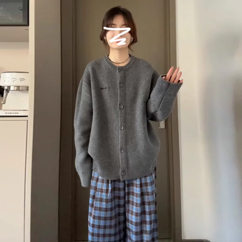 慵懒高级感灰色圆领毛衣外套女秋冬2024新款宽松休闲针织开衫上衣详情4