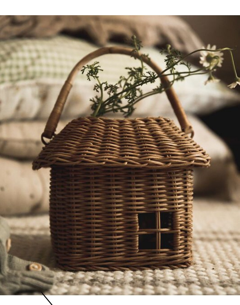 ins风藤编小房子收纳篮外出玩具手提包编织小花篮儿童摆拍摄道具详情5