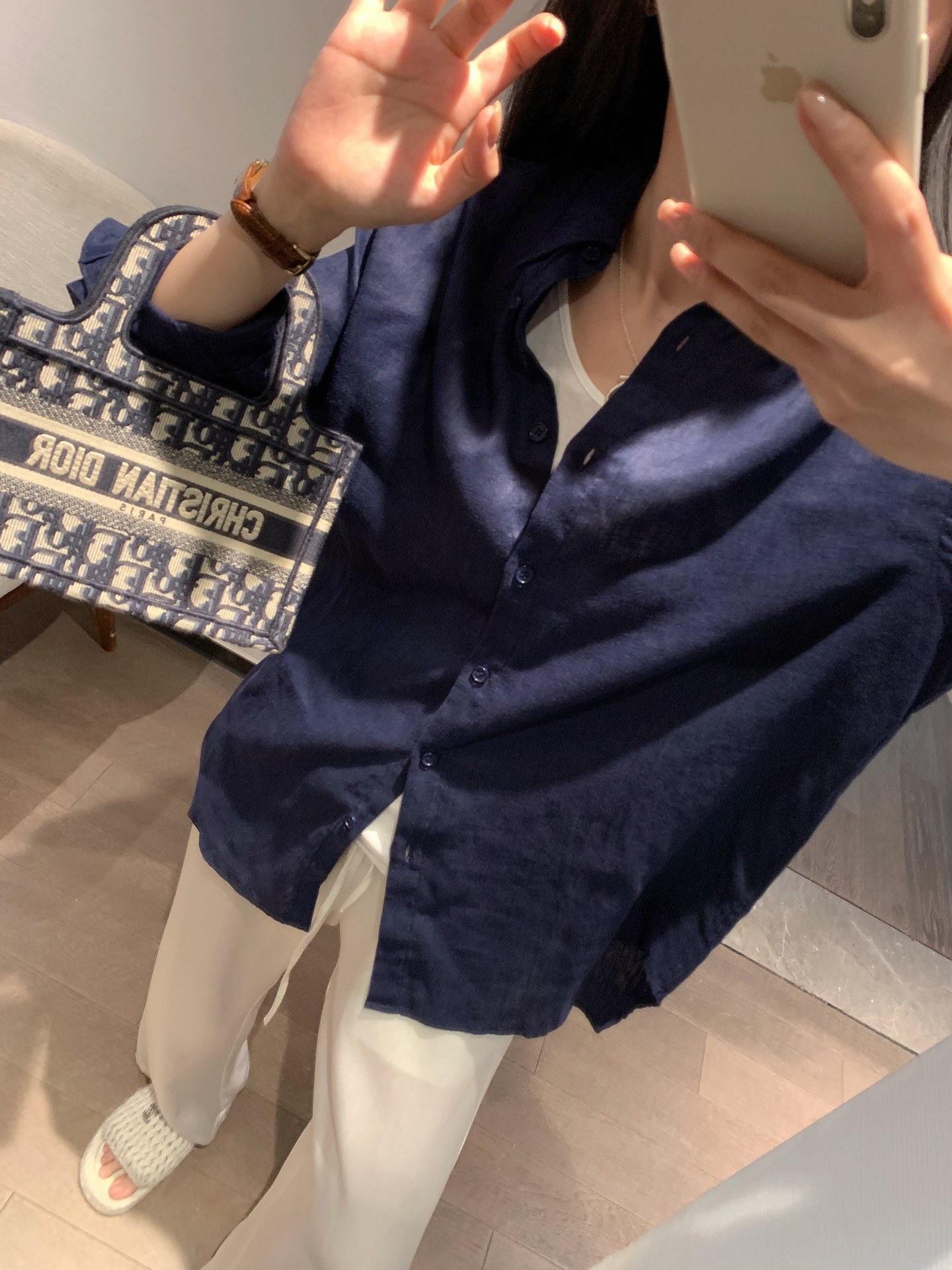 020810 春季新款女士刺绣亚麻平纹纯色简约宽松通勤舒适衬衣衬衫详情34