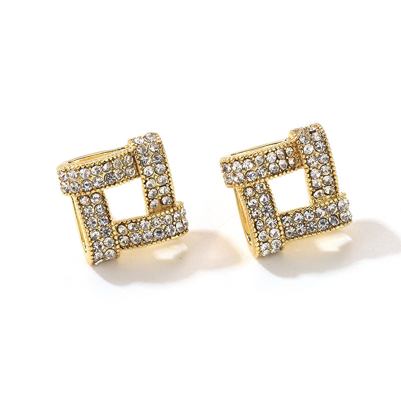 The new zircon geometric square earrings exude a sense of sophistication for women. They are small, simple, trendy, fashionable and have a unique style. The stud earrings are made of s925 silver pic 22