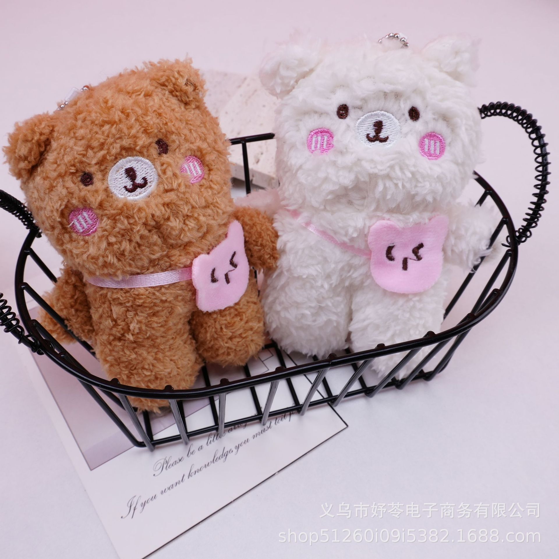 网红卡通ins可爱背包小熊毛绒玩偶公仔挂件可爱包包钥匙扣挂件详情2