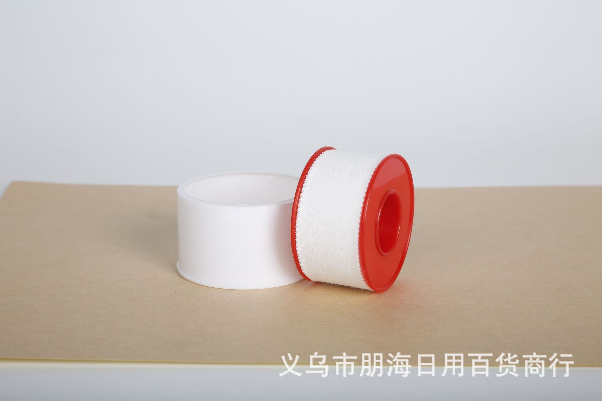 White cotton sports tape (red core, white sleeve) 2.5cm*5m*12 rolls *30 boxes Hot melt adhesive white cotton tape pic 7
