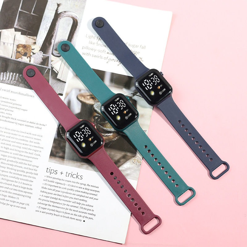 The new push-button Earth sports watch Y1LED watch is a simple square and trendy student promotional gift watch pic 11