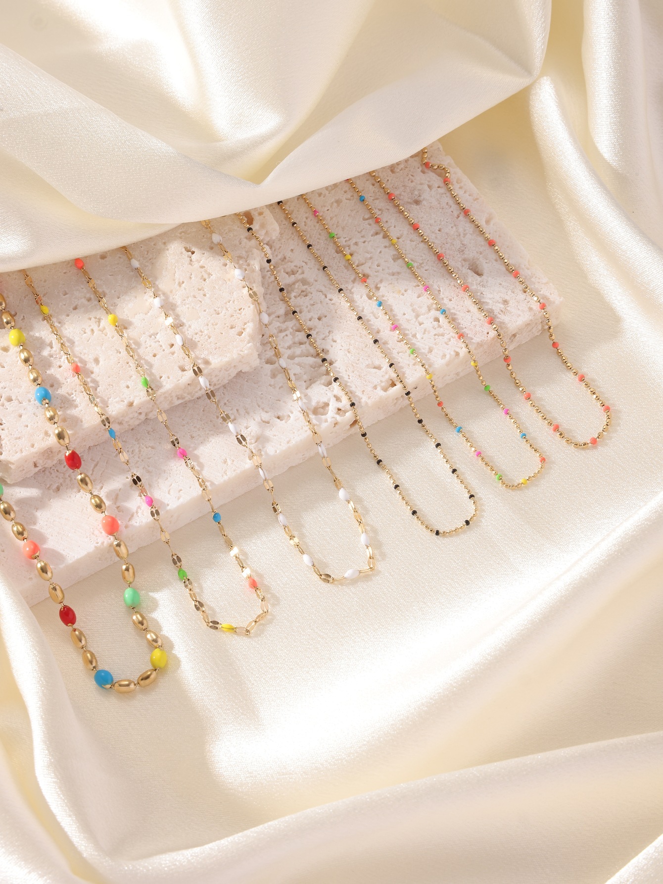 Colorful rice bead necklace, ordinary chain, fresh, simple and niche titanium steel necklace pic 1