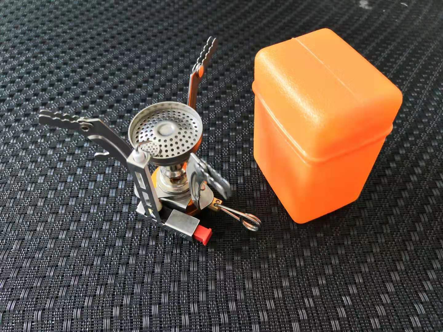 户外迷你一体式炉头可折叠不锈钢燃气支架登山野营便携防风炊具详情21