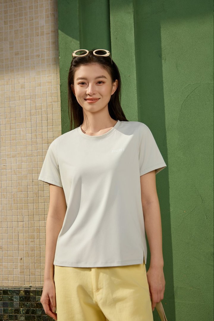 Ice-oxygen quick-drying T-shirt short-sleeved semi-zipper slimming yoga top women breathable quick-drying T-shirt Outdoor sports 8032 pic 12
