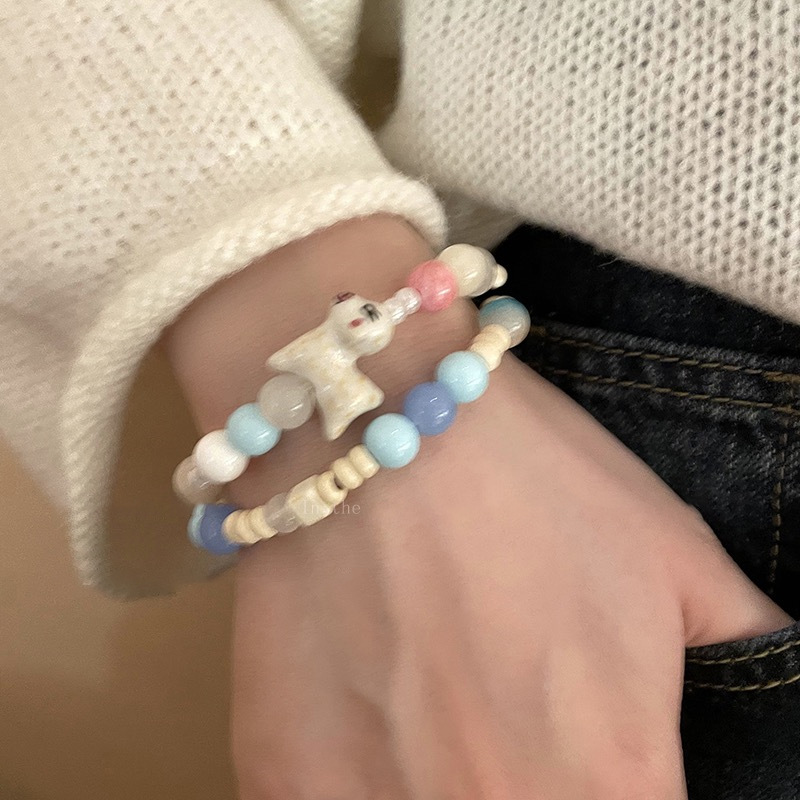 Macaron makes a small elephant ceramic beaded bracelet for women, a summer niche design for best friends, a dopamine bracelet pic 3