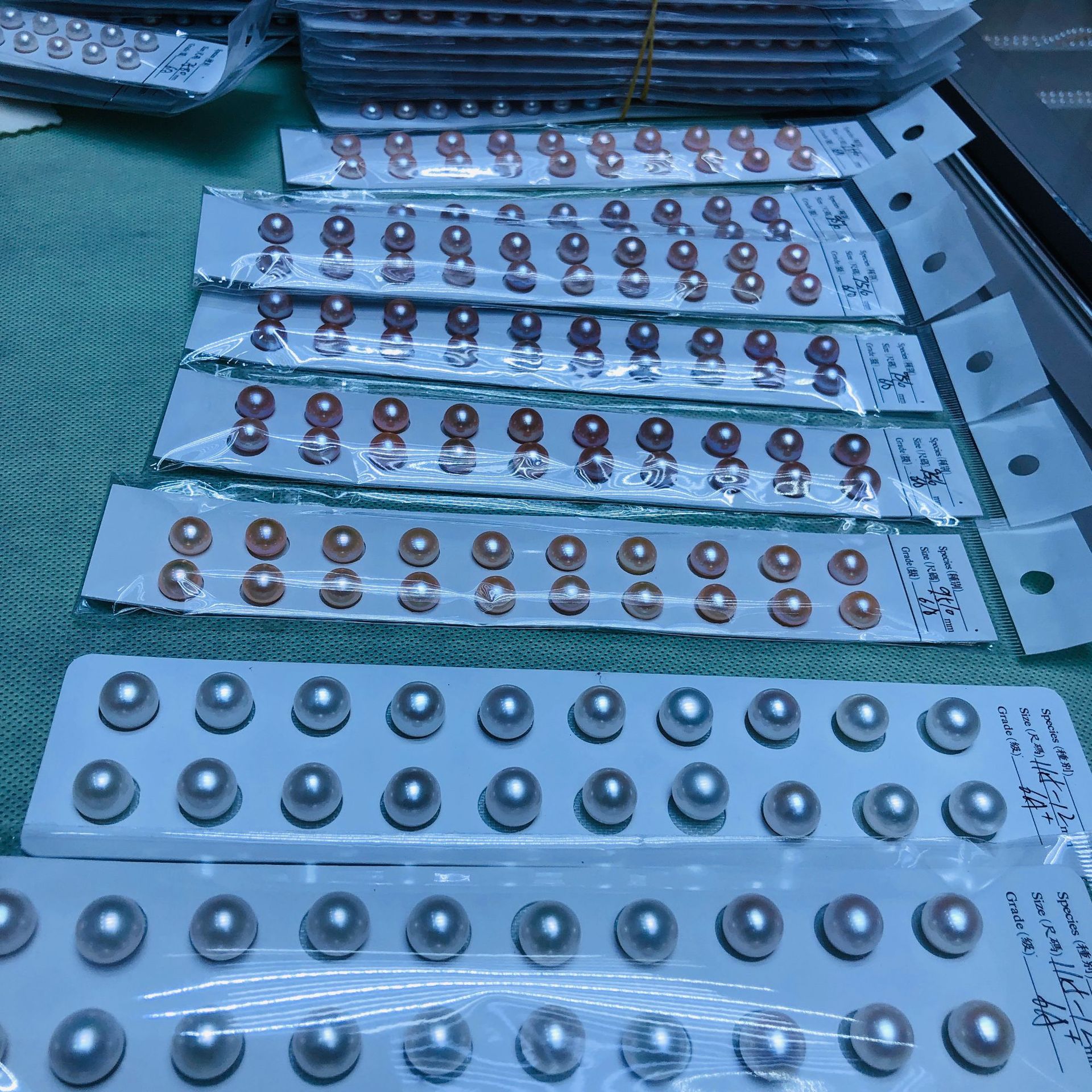 厂家批发现货 DIY 饰品强光高胖扁圆淡水珍珠裸珠颗粒 6A无暇散珠详情10