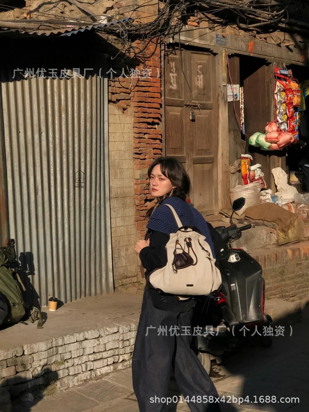 【文淇同款】Songmont山下有松百纳系列双肩包女大容量通勤电脑包详情10