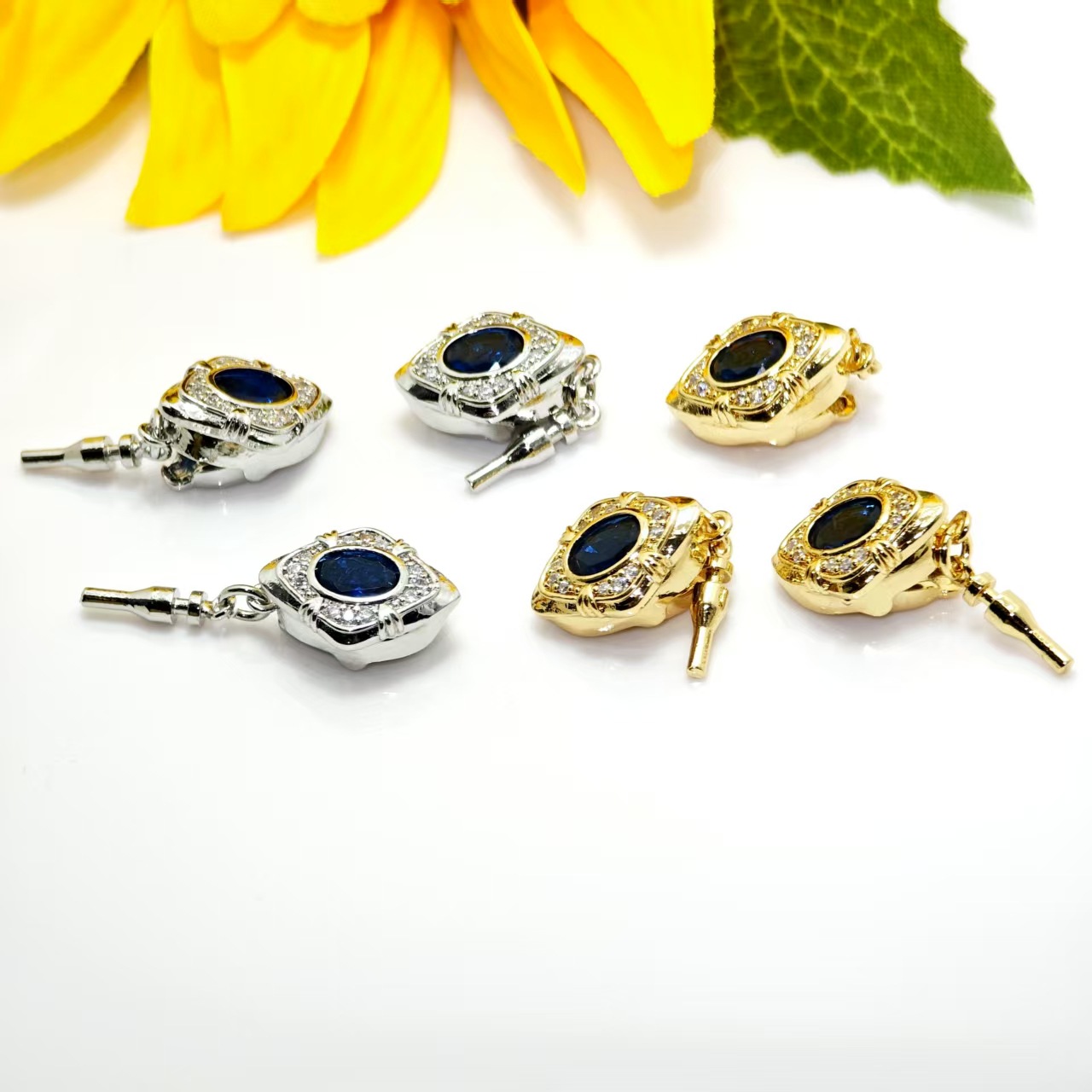 Retro oil paint-style flower intaglio clasp for jewelry accessories, simple and light luxury, vintage French oil-dripping clasp, high-end matching pic 9