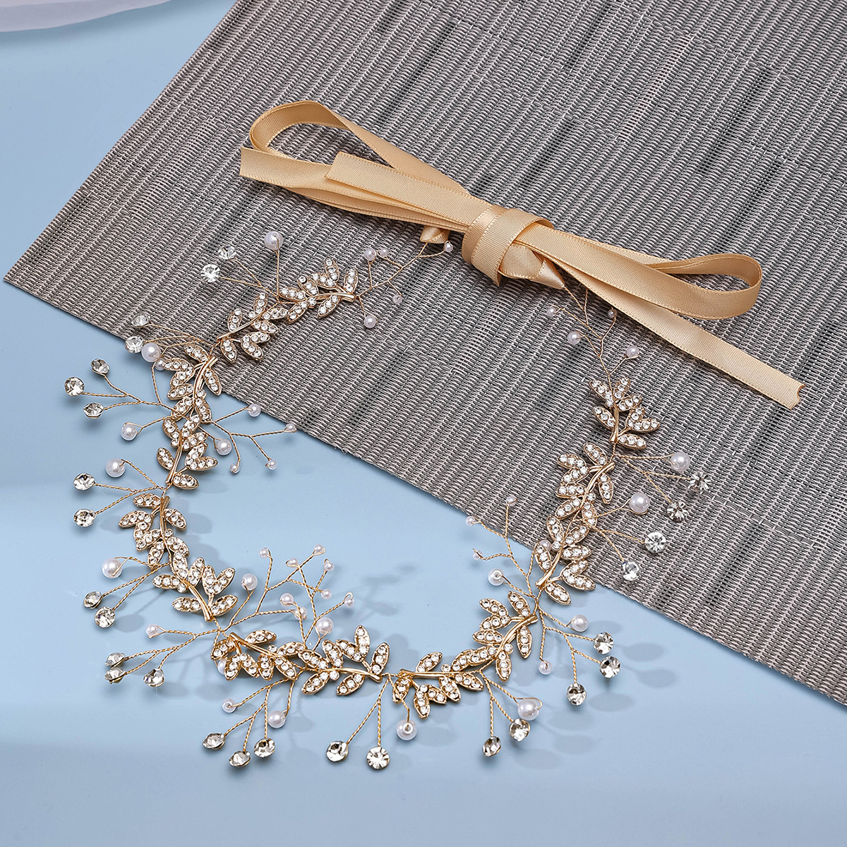 Korean-style white handcrafted crystal headwear, bridesmaids, brides, wedding dresses, garlands, hair accessories, Korean-style pearl headwear and hair bands pic 18