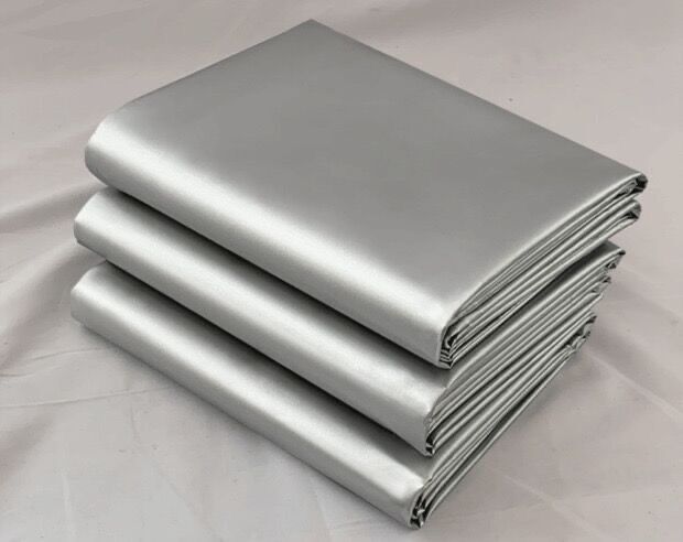 加厚全遮光布窗帘成品防晒隔热阳台遮阳布出租房卧室免打孔不透光详情14