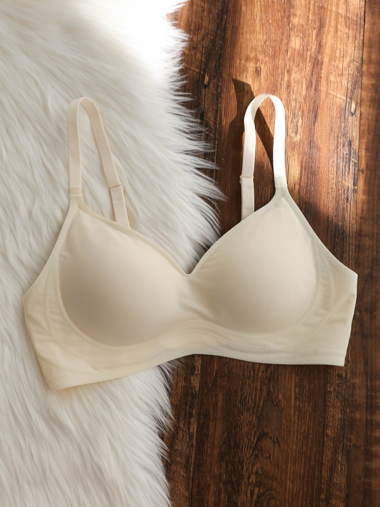Jelly ice thread traceless large breast slimming underwear for women, thin summer gathering without underwire bra, wholesale of accessory breast underwear pic 5