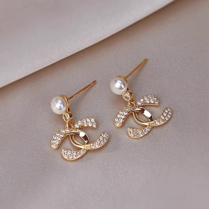 S925银针双C耳环女新款潮小香风新款爆款耳钉珍珠耳饰小众设计感详情7