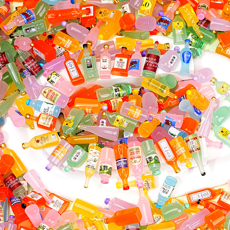 抖音迷你仿真小酒瓶树脂卡通立体小瓶子饰品配件食玩diy材料摆件详情7