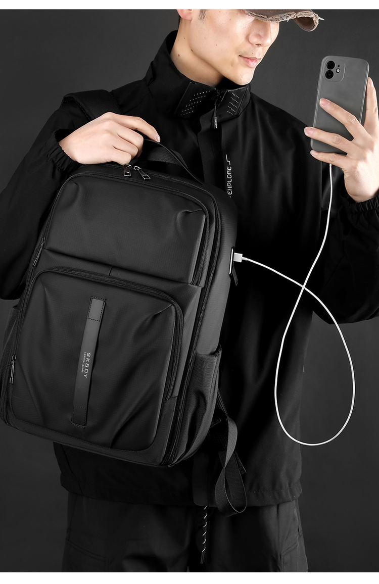 新款背包时尚双肩包商务通勤笔记本电脑包轻便休闲大容量17寸背包详情28