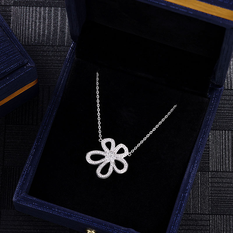 Silver light luxury, niche female full diamond sunflower collarbone chain, popular hollowed-out pendant, moissanite, pure silver camellia pic 5
