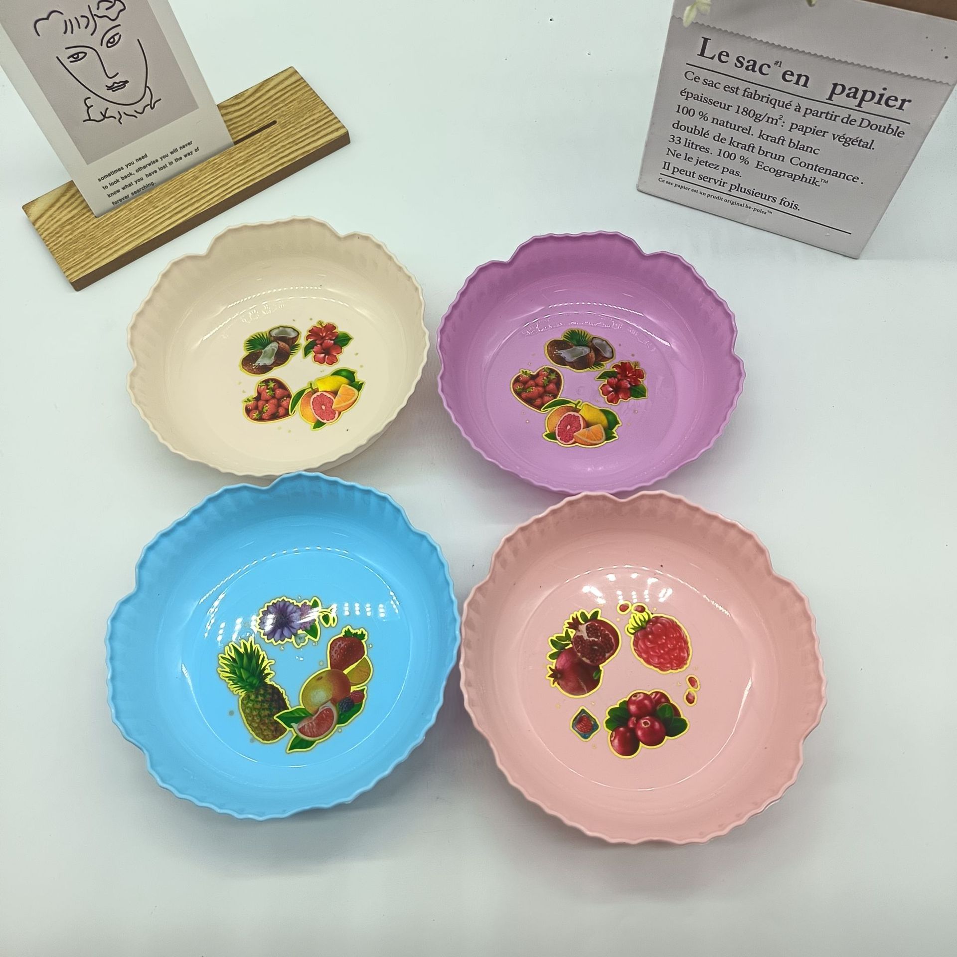Hot-selling small-sized fruit basins for the living room, dried fruits, peanuts, and sunflower seeds. 1 yuan, 2 yuan. Store purchase, wholesale, and foreign trade pic 7