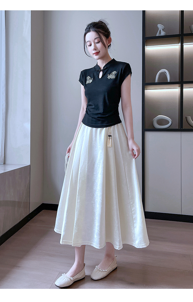 New Chinese-style satin skirt for women in spring and summer, gentle, high-waisted, slimming, large swing, retro jacquard, Chinese-style horse face skirt, Chinese trend pic 35