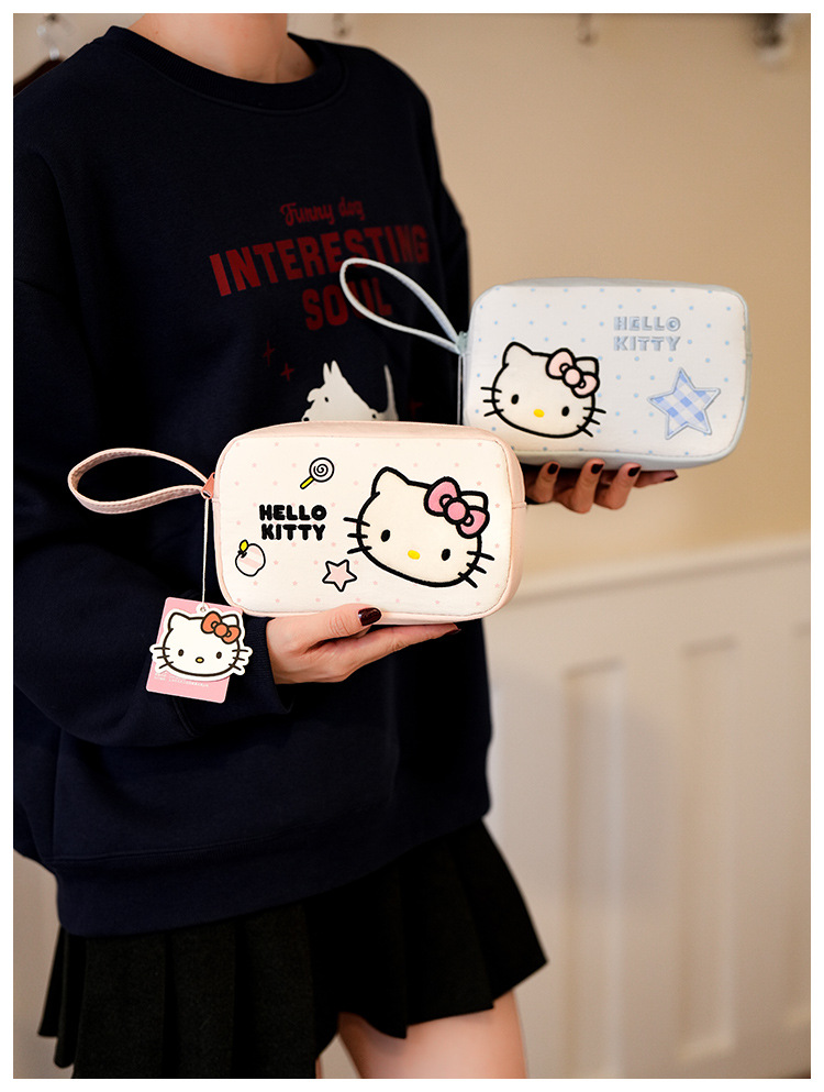 凯蒂猫HelloKitty化妆包高颜值大容量清新甜美可爱卡通手拿收纳包详情16