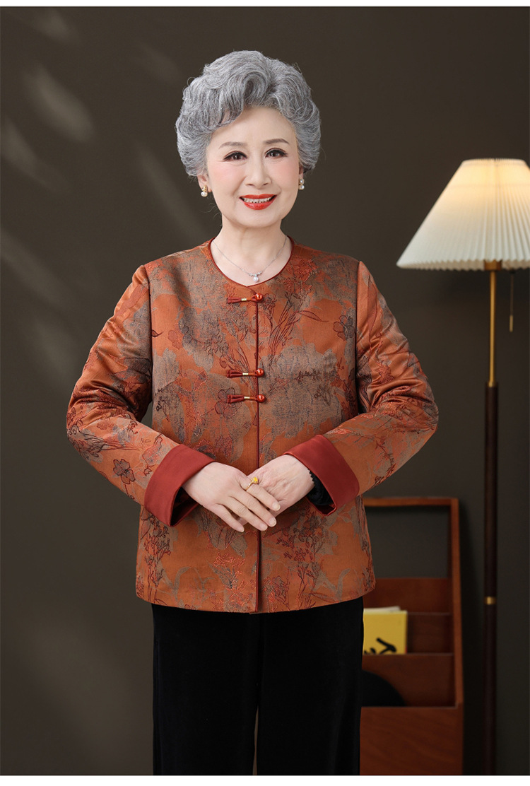 The new Chinese-style spring coat for mothers in the national trend is elegant and grand. It is a high-end and wealthy coat for middle-aged and elderly women in spring and autumn. It is a traditional Chinese jacquard top pic 7