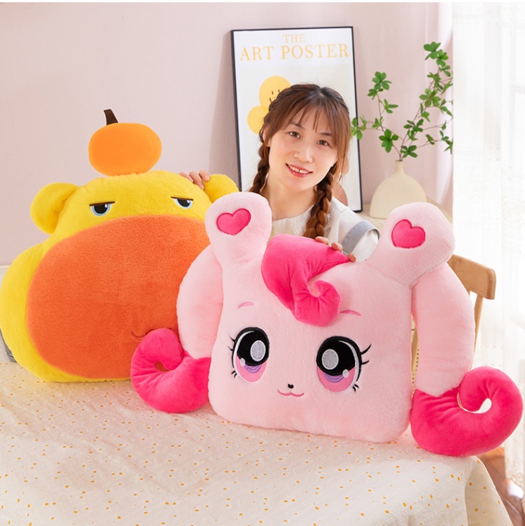 新品水豚噜噜毛绒玩具可爱呆萌奶龙玩偶靠枕抱枕生日礼物娃娃批发玩具详情20
