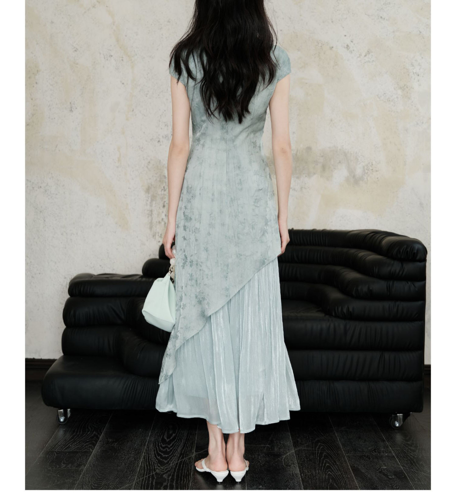 新中式轻国风改良蓝色连衣裙女2024夏新款气质修身包臀温柔风长裙详情12