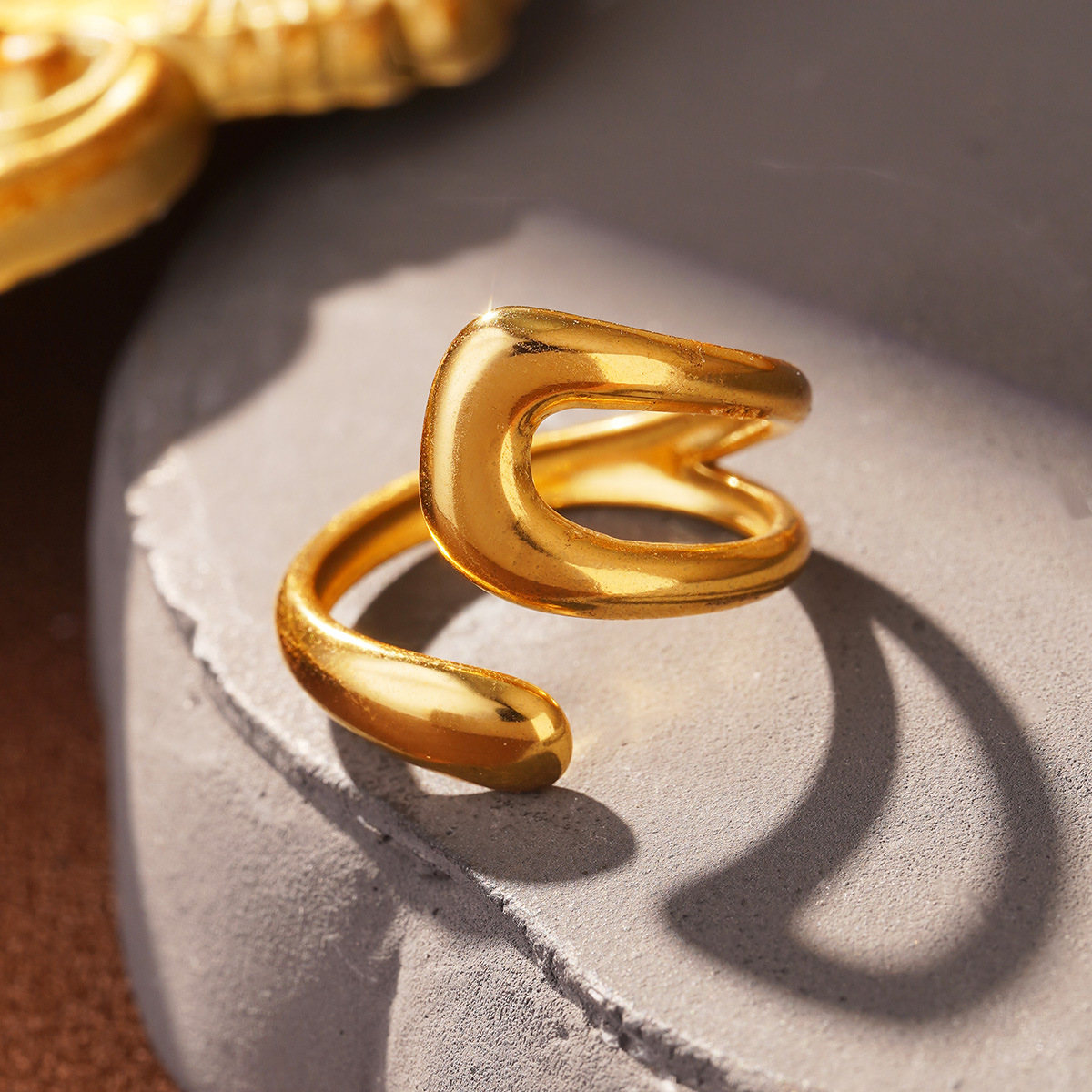 Wholesale of fashionable and versatile titanium steel, stainless steel leaf oval lines, niche and light luxury, adjustable opening rings pic 37