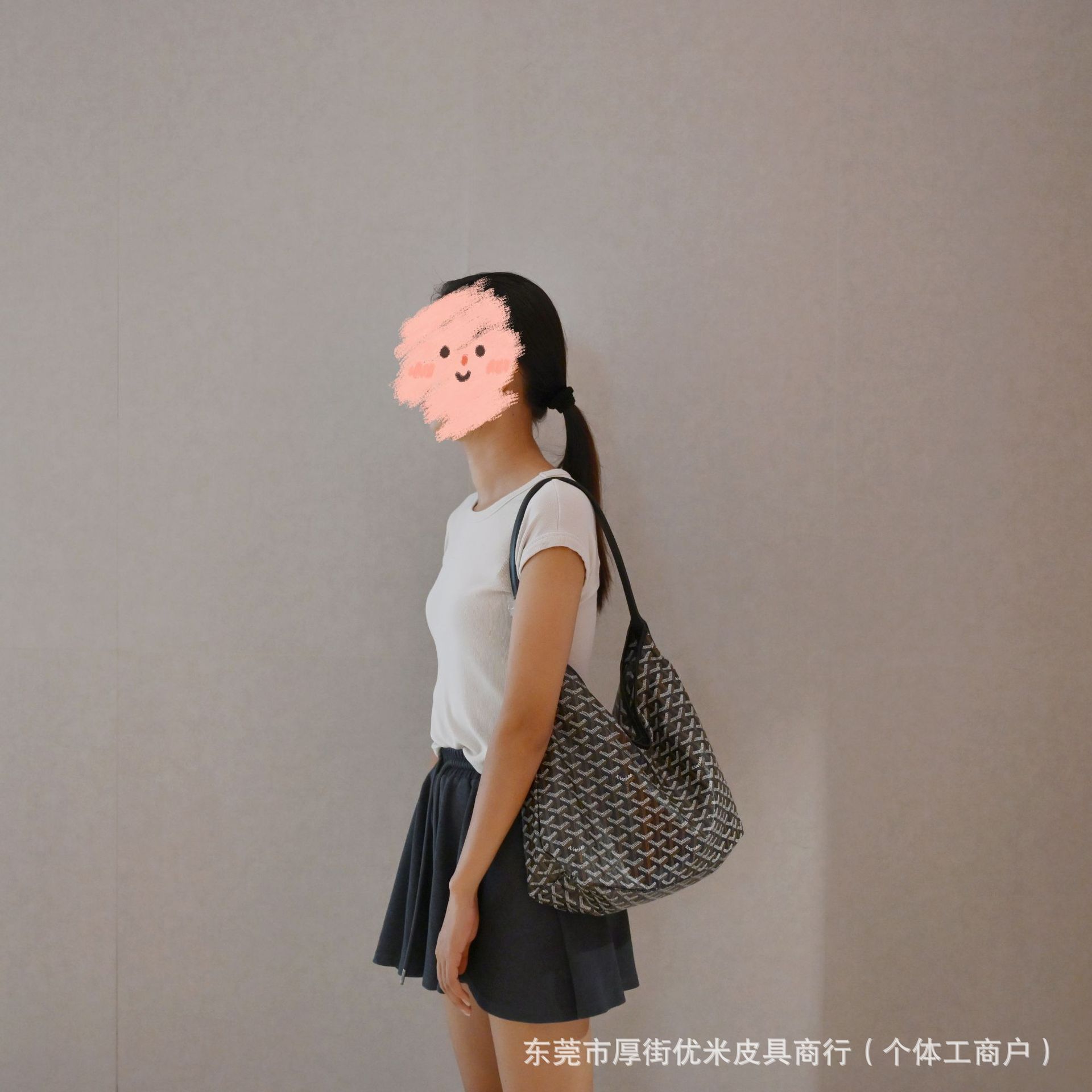 优米皮具商行  进口头层荔枝纹牛皮hobo腋下包子母包详情15