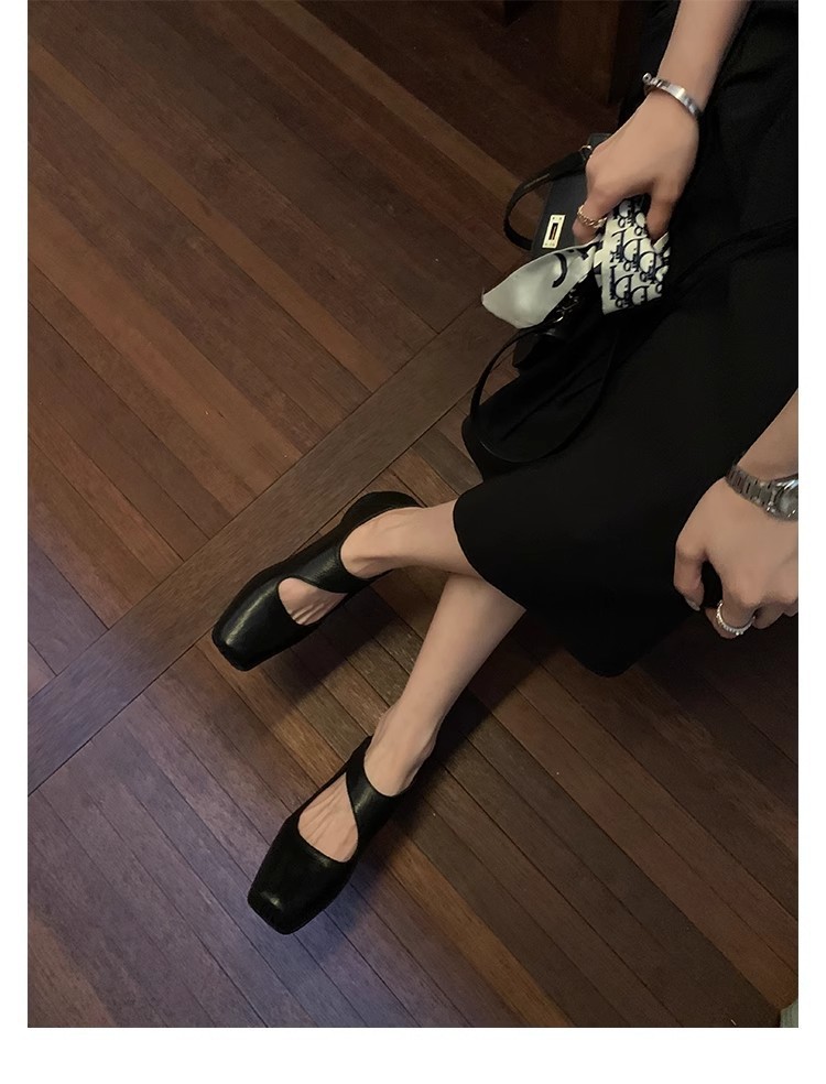 葡萄妈同款鞋复古做旧风质感马皮暗黑风方头粗跟单鞋女夏季详情30