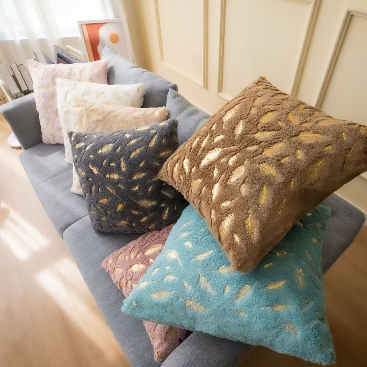 Coffee-colored gilded feather pillowcase, a light luxury living room sofa cushion decoration pillow, a modern and simple home pillow cover pic 3