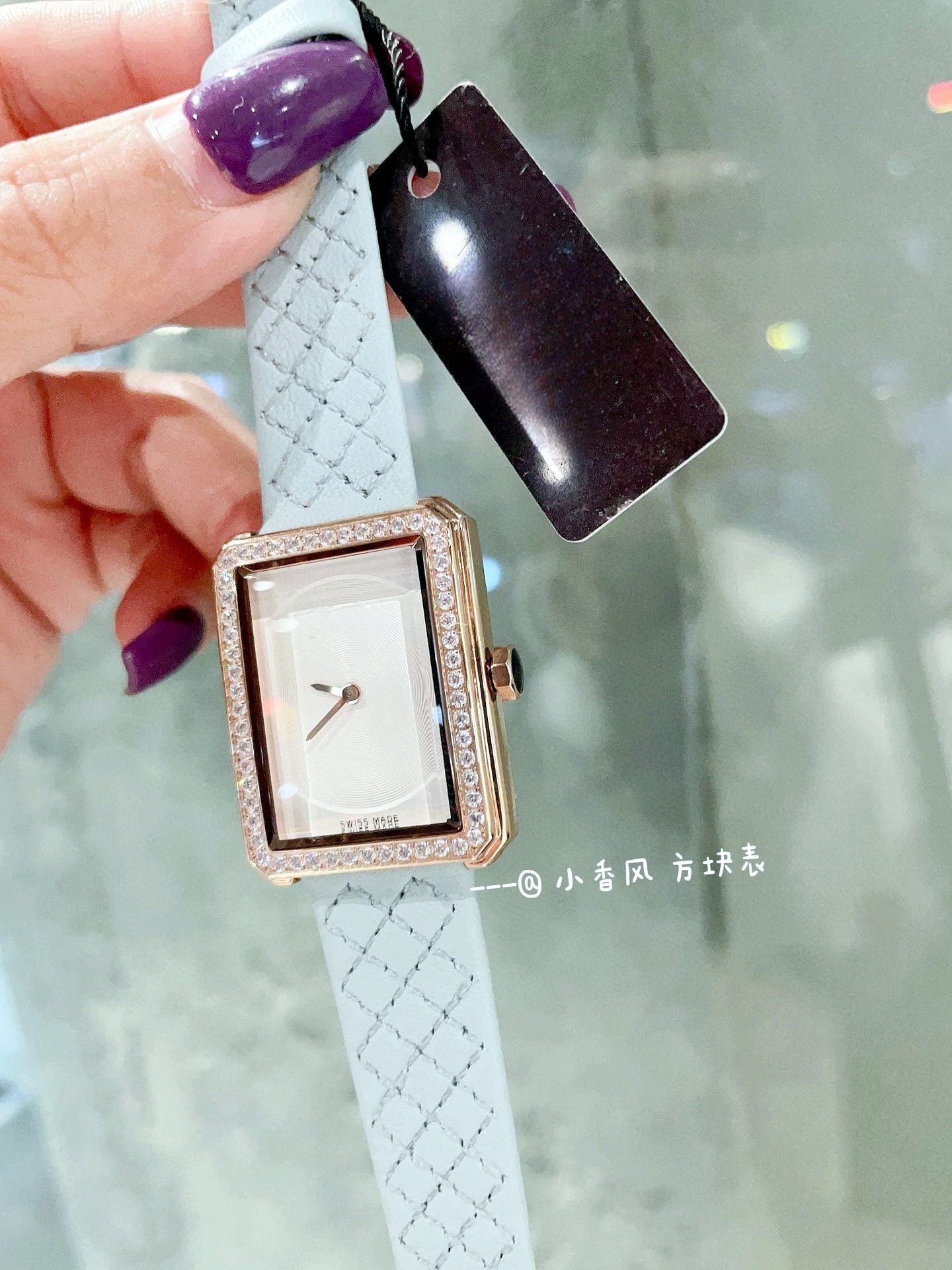 跨境中古小香风腕表两针方形女表编织绳表带黑金方糖手表女陶瓷女详情2