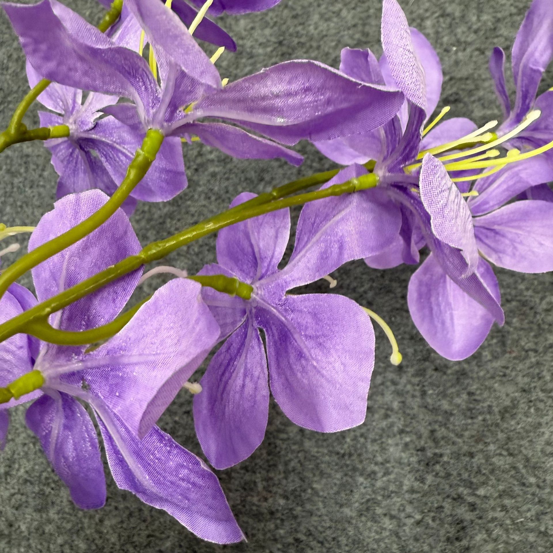 仿真花长枝垂丝茉莉婚庆婚礼堂吊顶挑高路引插花装饰花酒店假花详情12