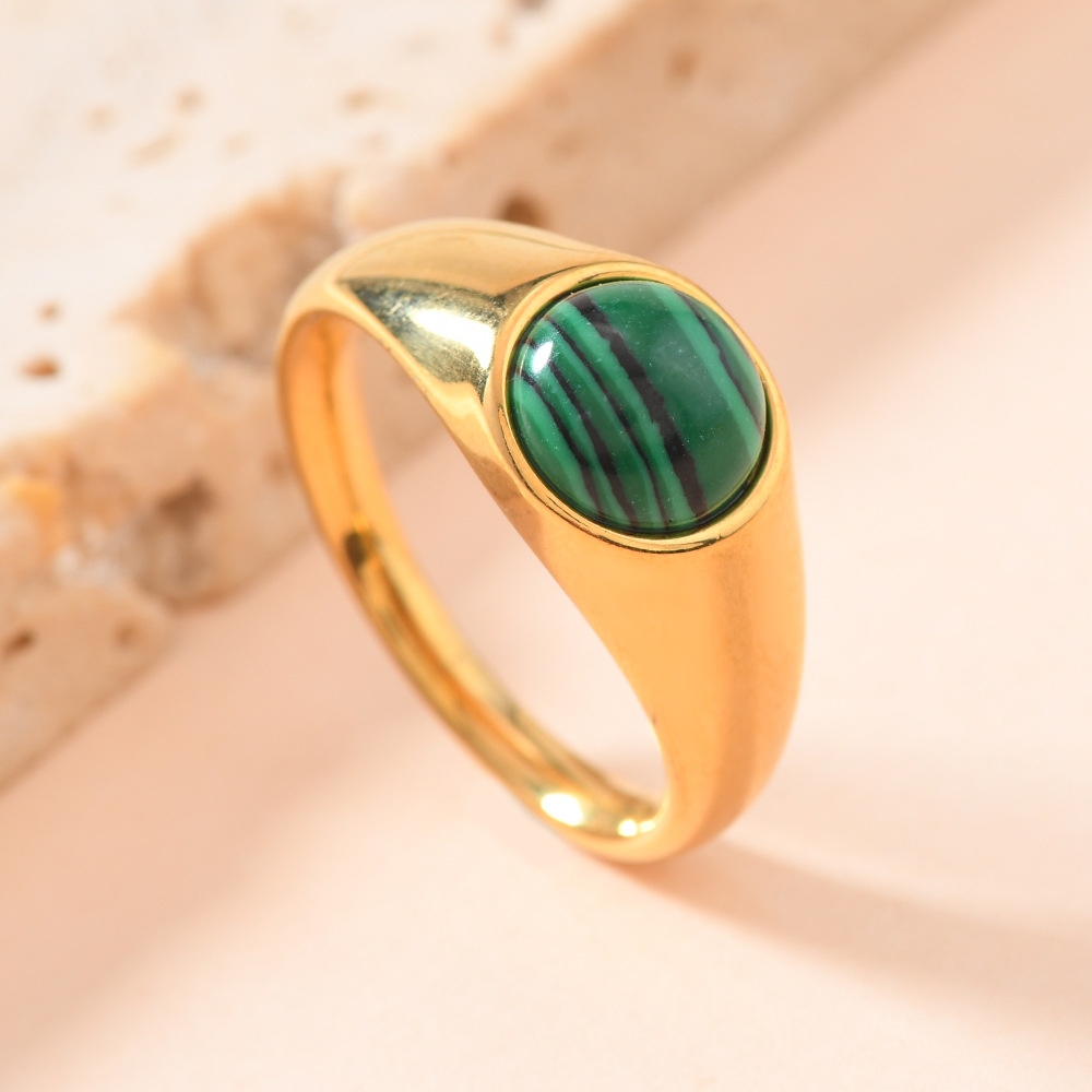 跨境时尚不锈钢铸造饰品 宫廷风铸造圆形镶天然石钛钢戒指厂家详情14