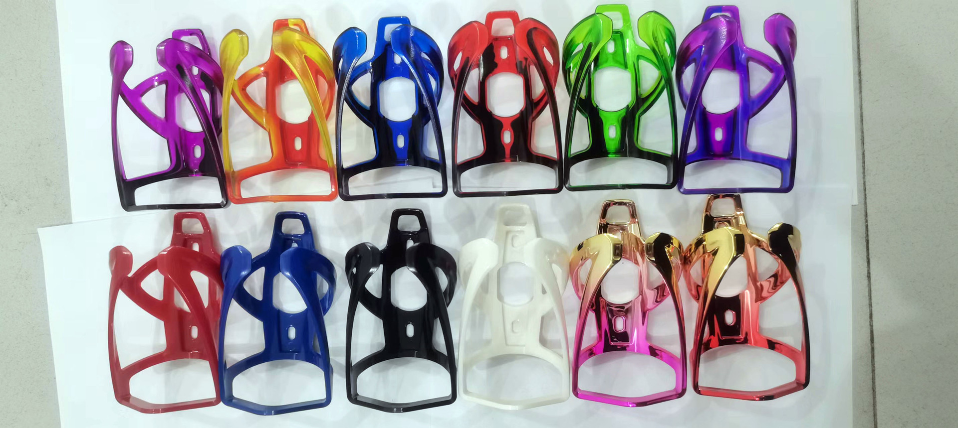 New bicycle water bottle stand, two-color water cup stand, cycling accessory equipment, bicycle and mountain bike water cup stand pic 1