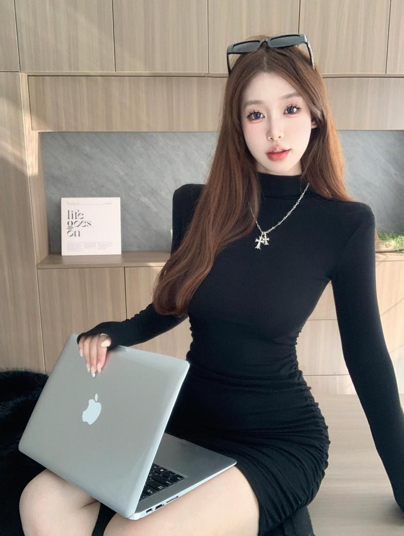 辣妹半高领长袖连衣裙女秋冬季修身包臀裙内搭打底裙纯欲风短裙子详情2