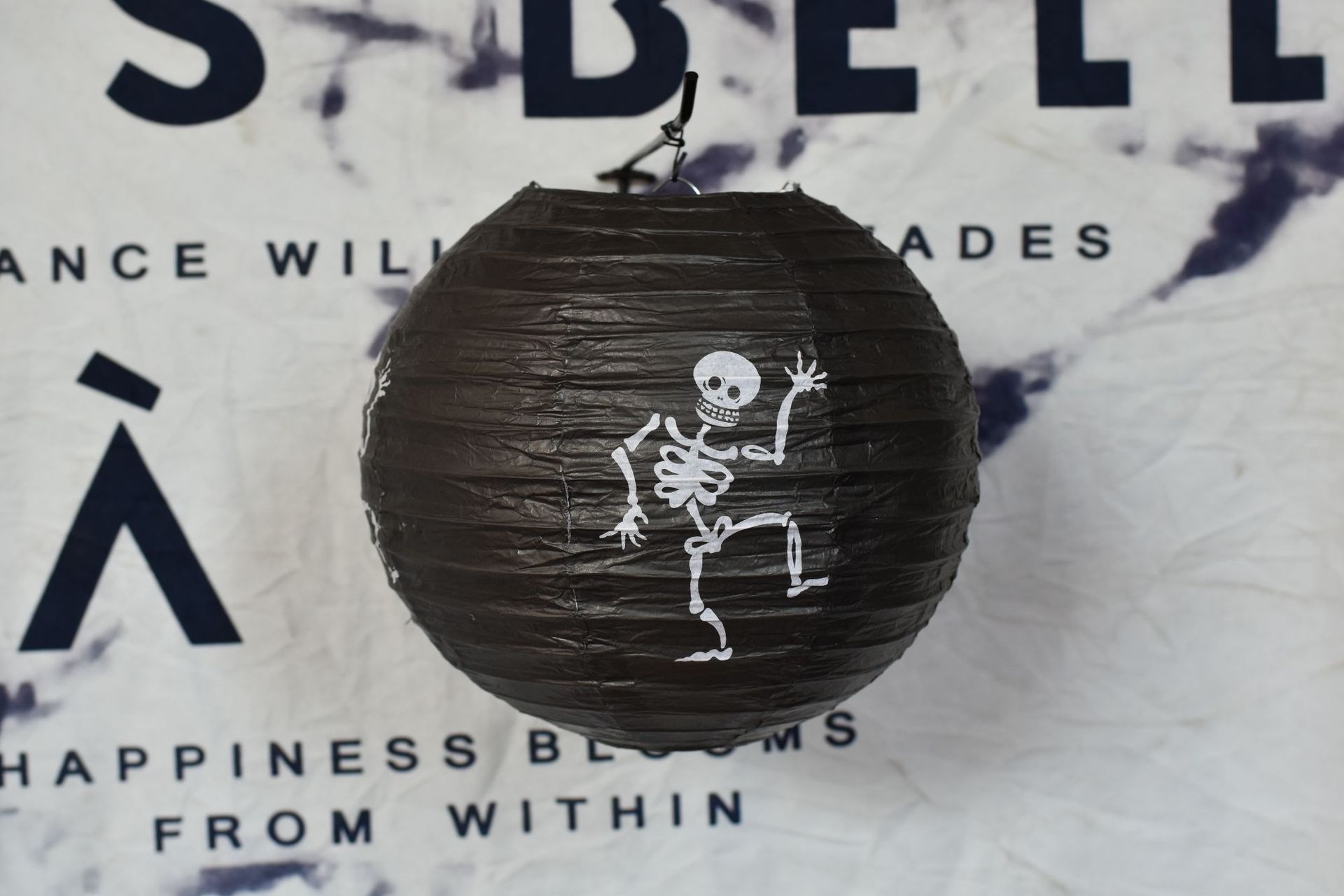 万圣节装饰咖啡餐饮门店蜘蛛网灯笼恐怖氛围布置幼儿园派对挂饰详情11