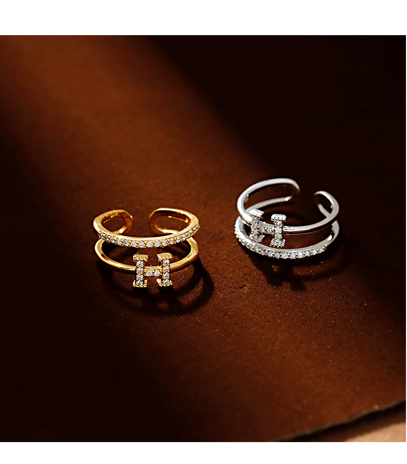 Hyacinth nicho diseño sentido anillo de letras moda de las mujeres lujo ligero desplazamientos ajustable anillo de dedo 2025 tik yin boom estilo pic 2