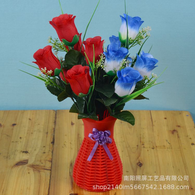 照屏仿真花厂家批发仿真玫瑰花仿真绢花七头春蕾把花小假花花束详情20