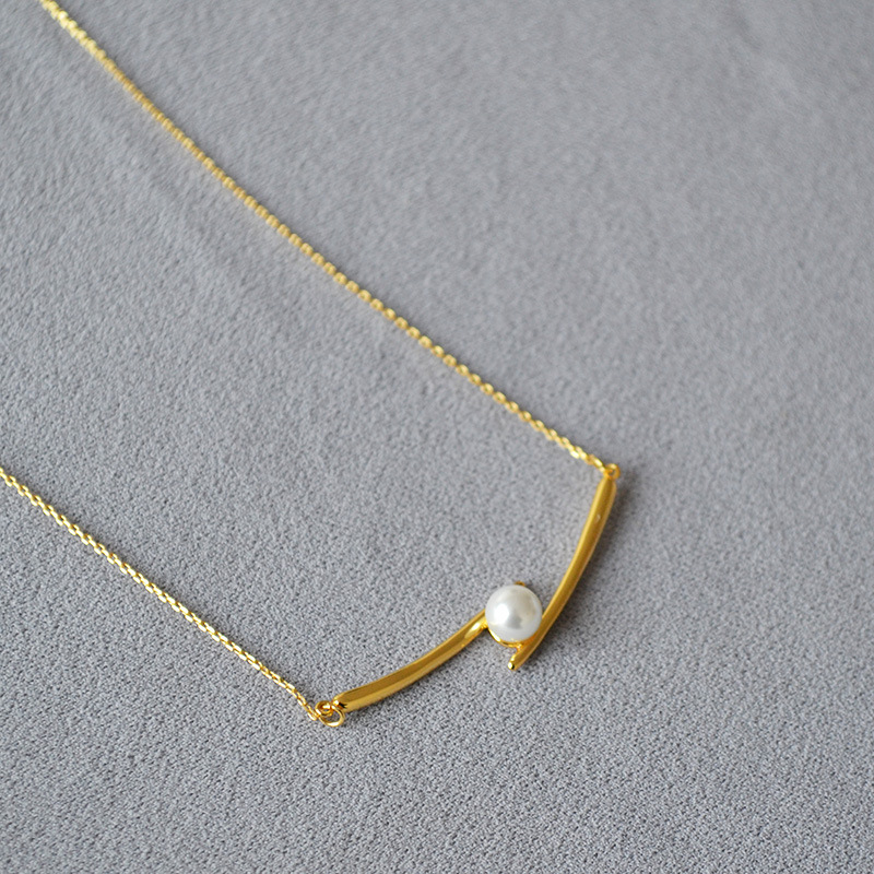 日韩小众设计黄铜镀金交叉微笑珍珠时尚简约轻奢高级感项链锁骨链详情10