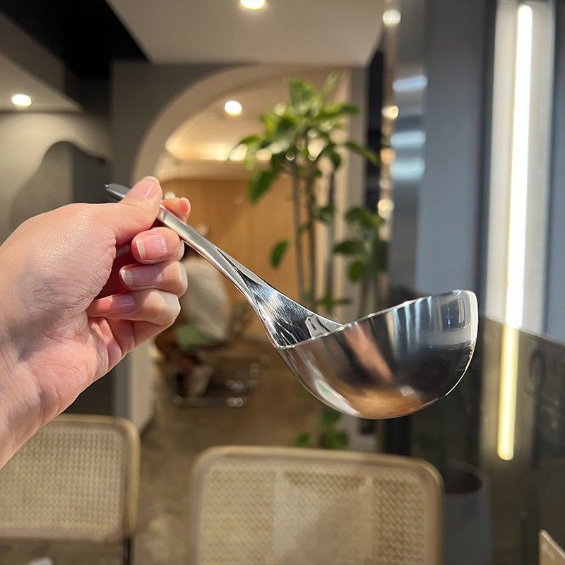 不锈钢汤勺盛汤勺加深大头勺大号喝汤勺大头喝汤勺喝粥勺子深汤勺详情3