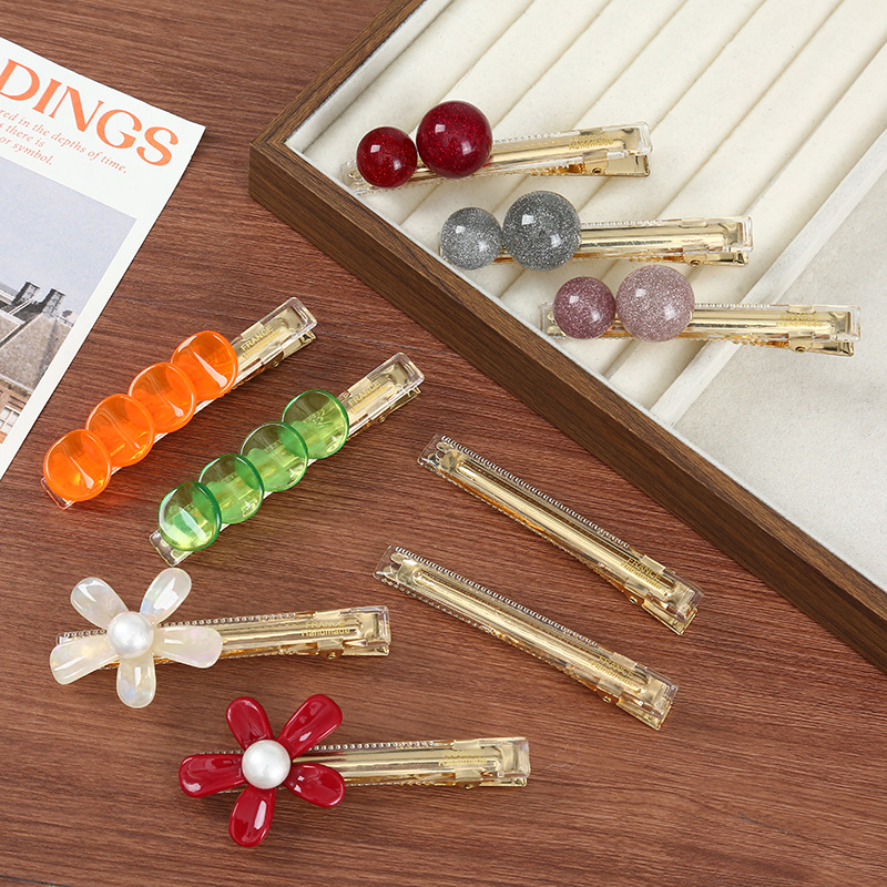 精致花朵鸭嘴夹字夹后脑勺侧边刘海碎发卡简约百搭侧边碎头饰批发详情2